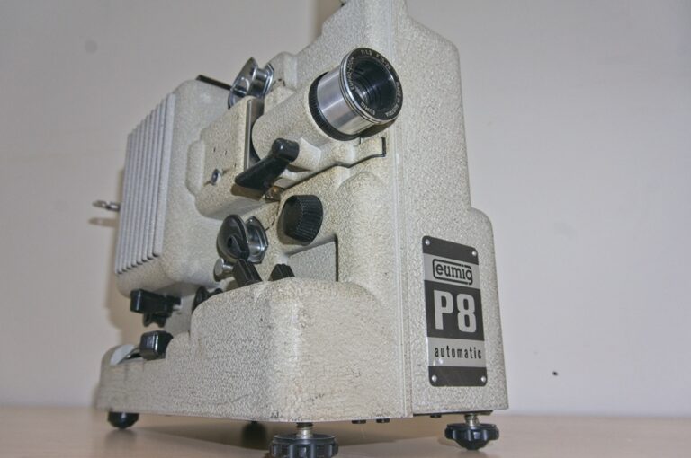 Eumig P8 Automatic 8mm Projector