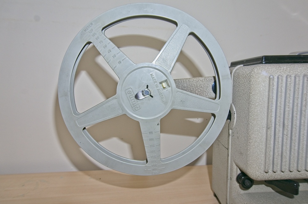 Eumig P8 Automatic 8mm Projector - Eumig take up reel