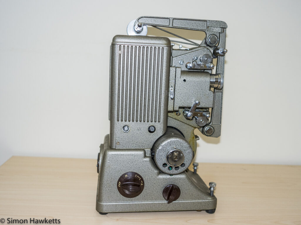 Specto 500 8mm cine projector - Film arms closed to form carrying handle