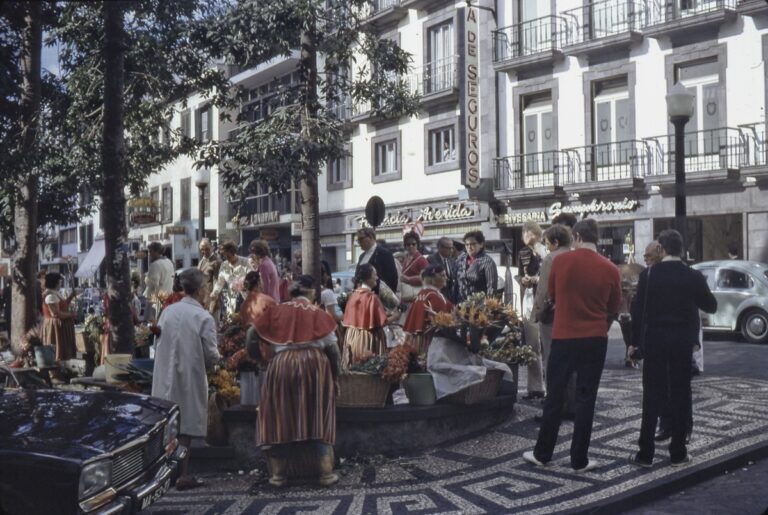 Flower sellers in the street