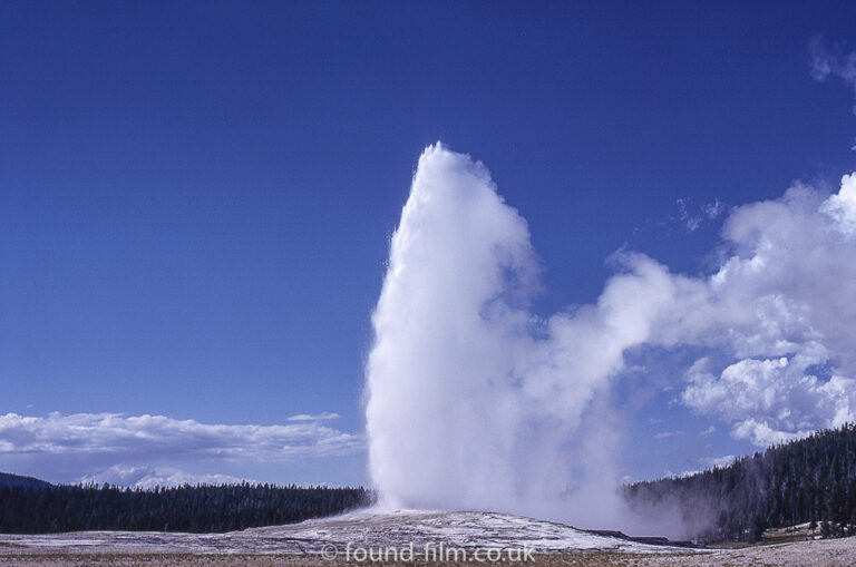 Old faithful - Yellowstone - Everything Vintage