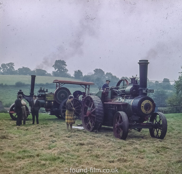 steam-engine-be-7638-and-steam-roller