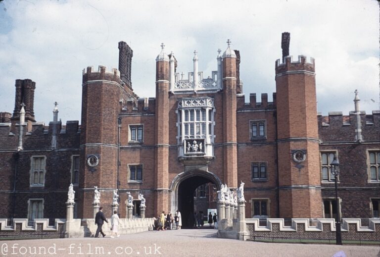 The Gatehouse to Hampton court palace – 1961