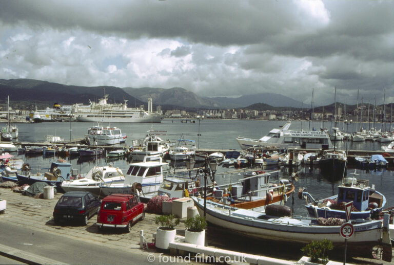 Unknown harbour in France