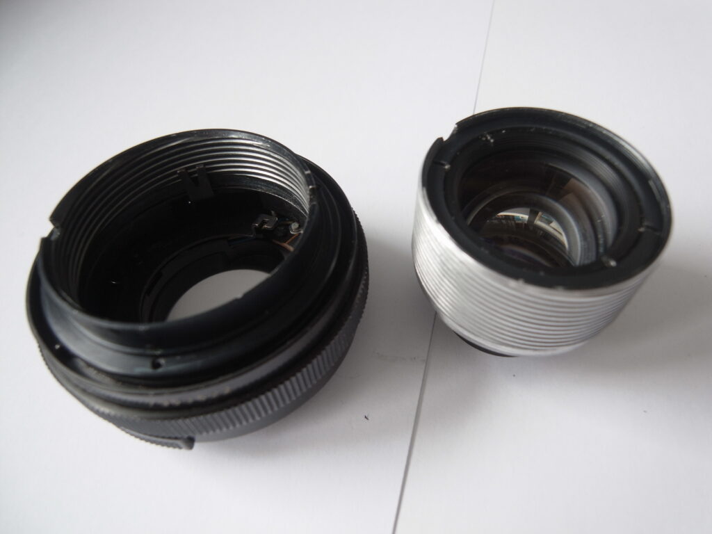 Pentacon 50mm strip down and clean - Helicoid removed from lens