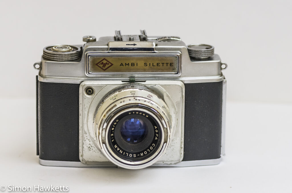 Agfa Ambi Silette 35mm rangefinder camera - cover down