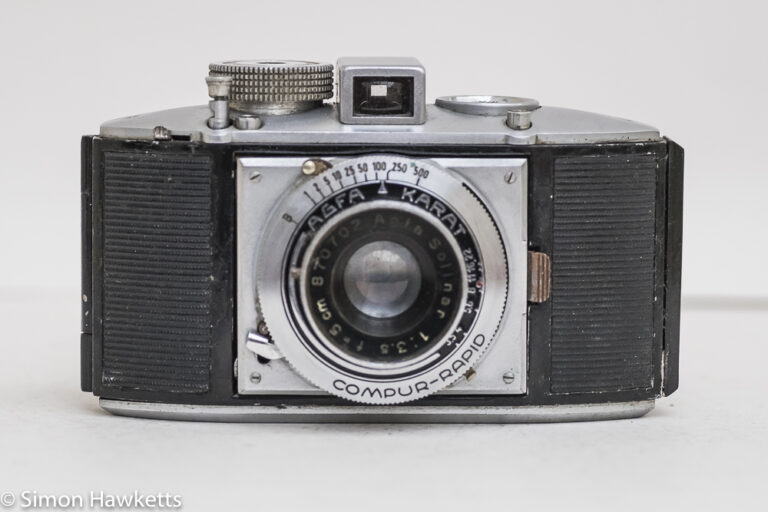 agfa-karat-viewfinder-camera-lens-pushed-into-camera