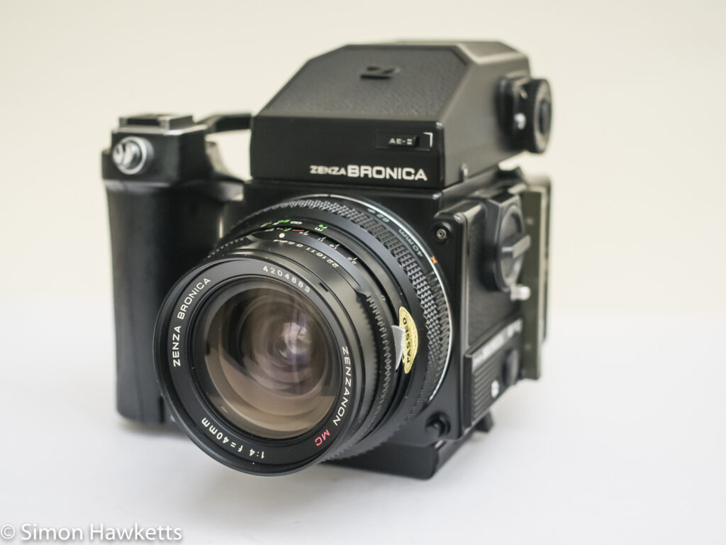 Bronica ETRsi with AE finder and 40mm lens