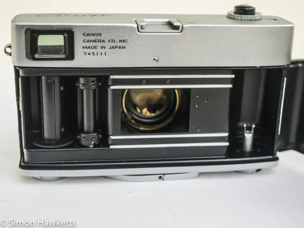 Canon Canonet - film chamber