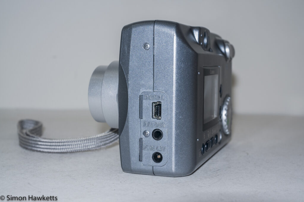 Canon PowerShot A40 - Connection panel
