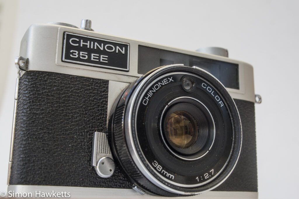 Chinon 35 EE rangefinder camera