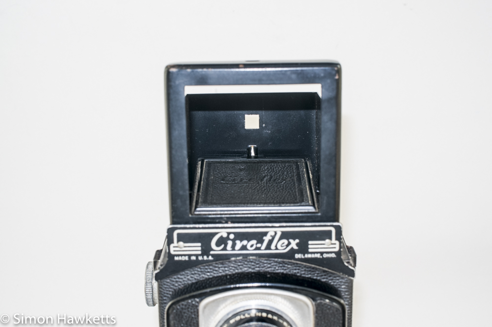ciro flex medium format twin lens reflex camera front view showing sports finder