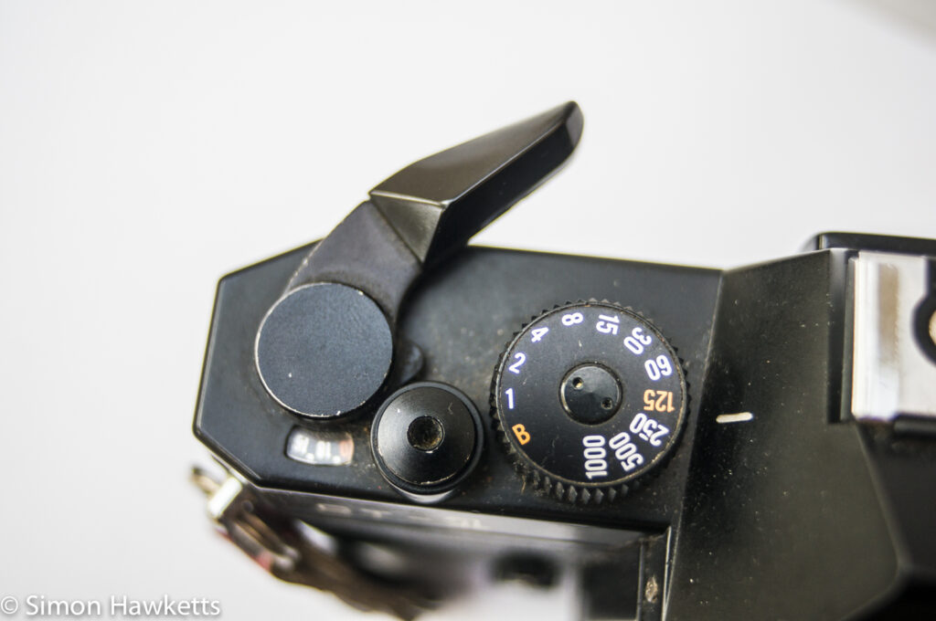 cosina ct 1 35mm slr showing shutter speed film advance and shutter release