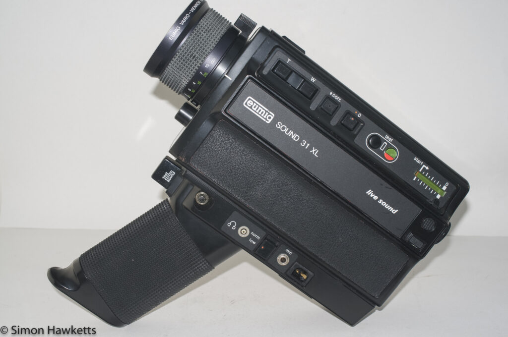 Eumig Sound 31 XL cine camera - Side view of camera