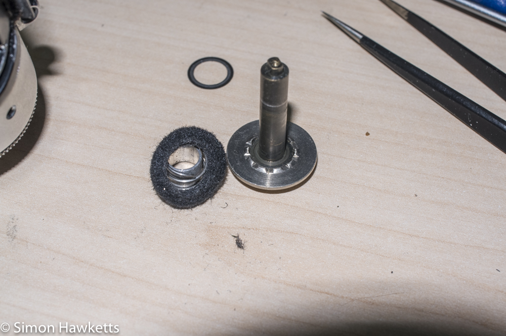 Exakta Exa II shutter repair  - Rewind shaft removed from camera