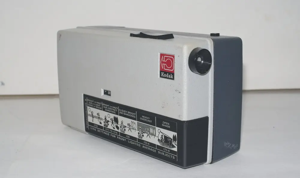 Kodak Instamatic M2 cine camera - Front view