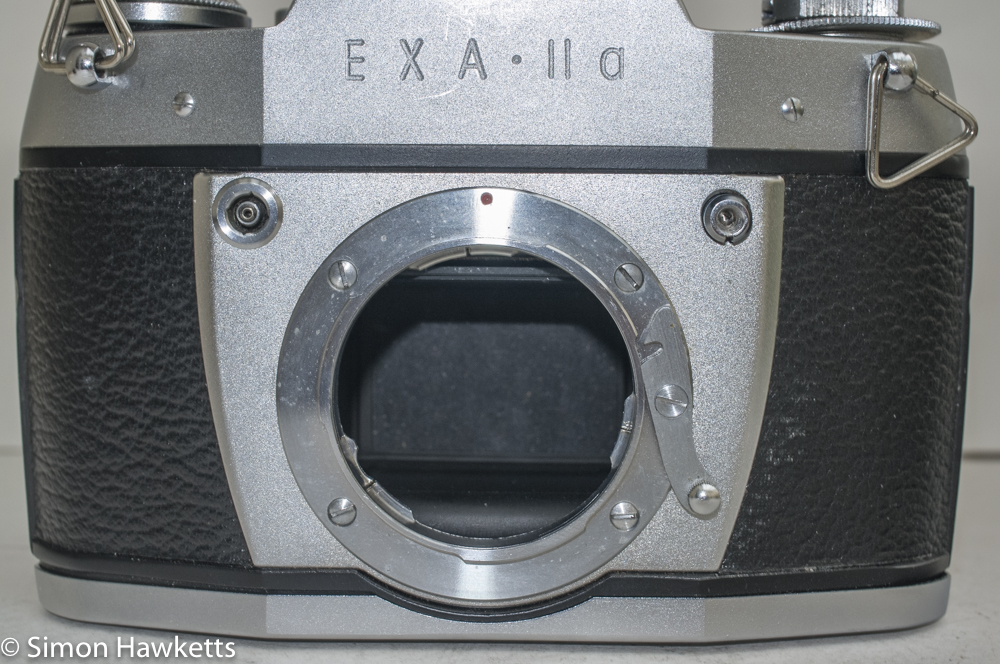 Ihagee Exakta IIa 35mm camera - front view with lens removed