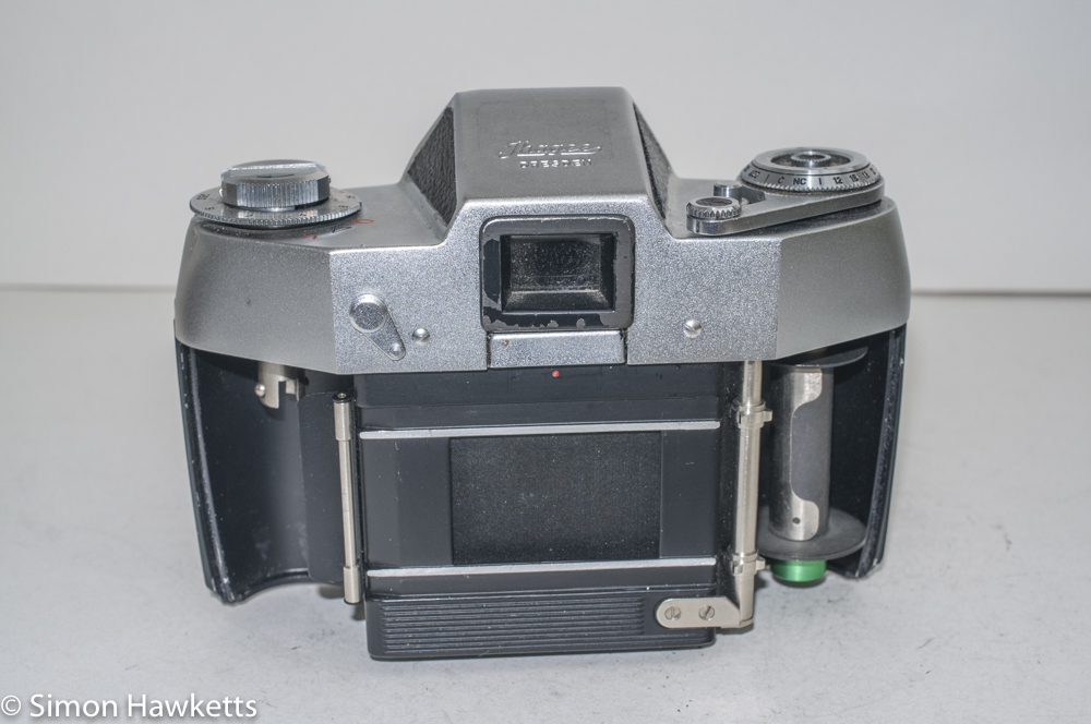 Ihagee Exakta IIa 35mm camera - rear view with back removed