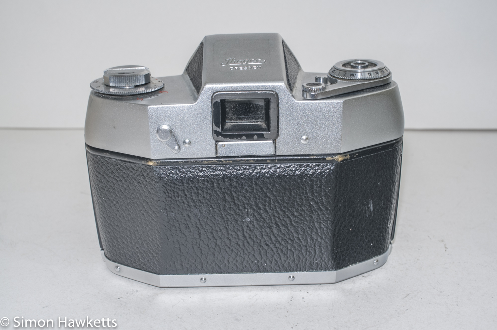 Ihagee Exakta IIa 35mm camera - rear view