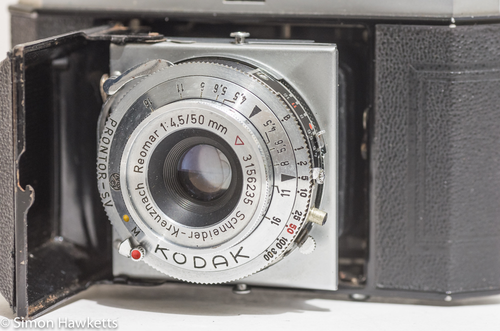 Kodak Retinette Type 017 35mm folding camera - picture of lens and shutter