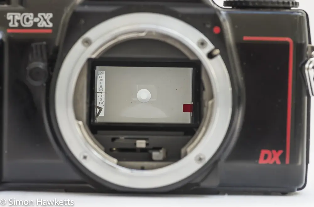 Konica TC-X view of mirror showing needle and red AE Warning flag