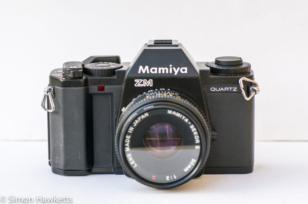 Mamiya ZM Quartz 35mm slr camera