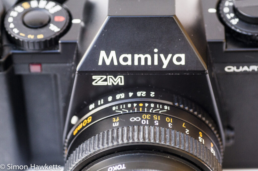Mamiya ZM Quartz 35mm slr camera showing aperture and depth of field scale
