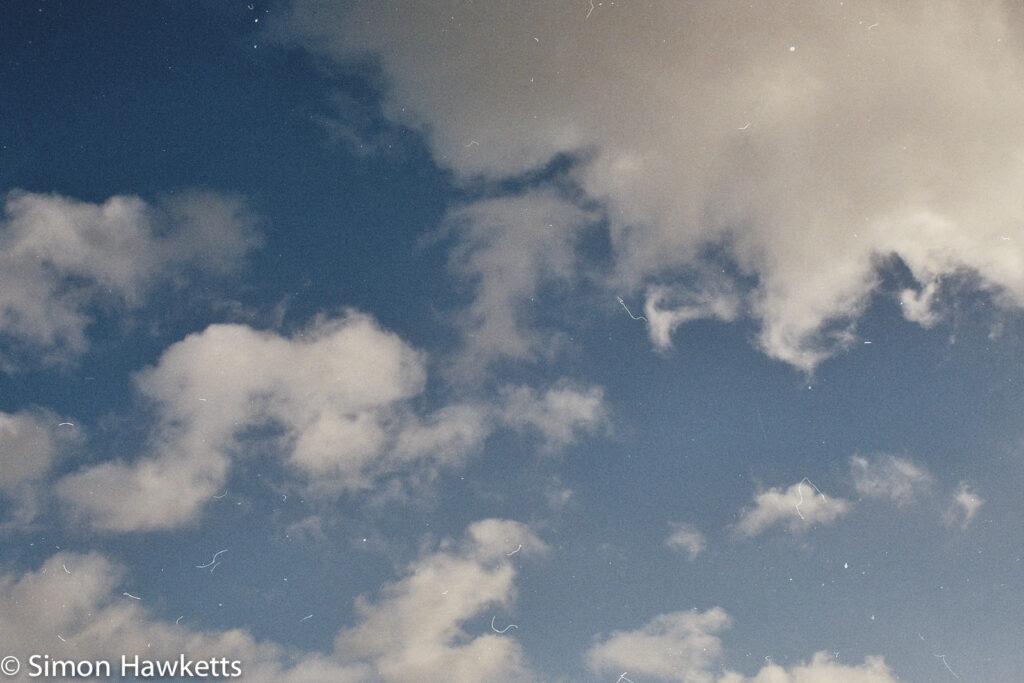 Minolta 7000 35mm slr sample picture - Clouds