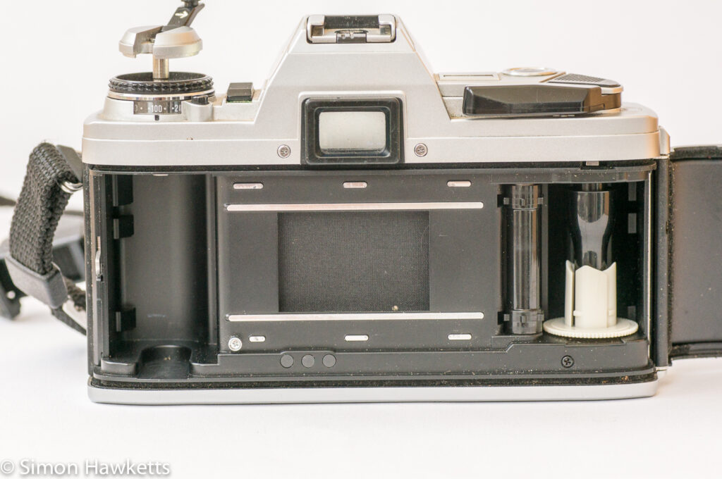 Minolta X-300 film chamber