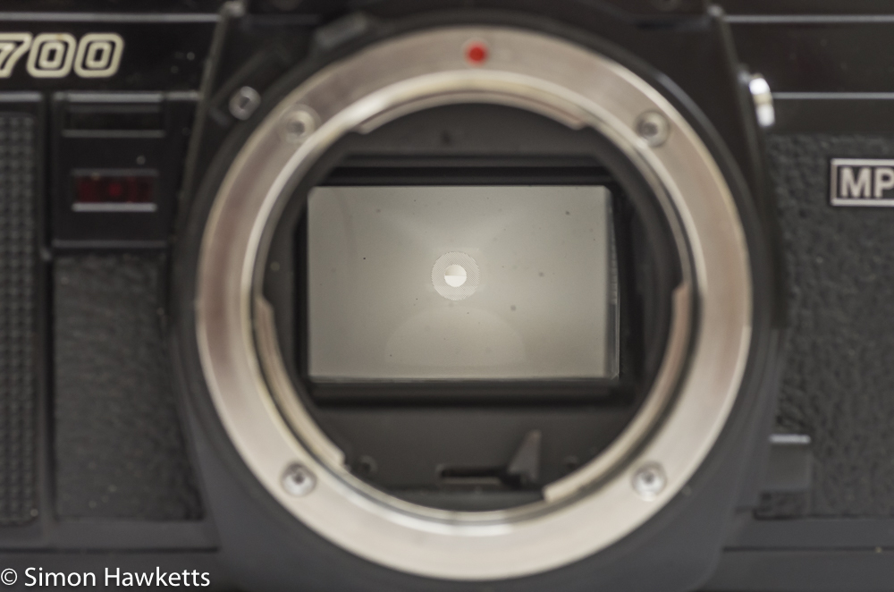 Minolta X-700 35mm slr view if mirror through lens mount