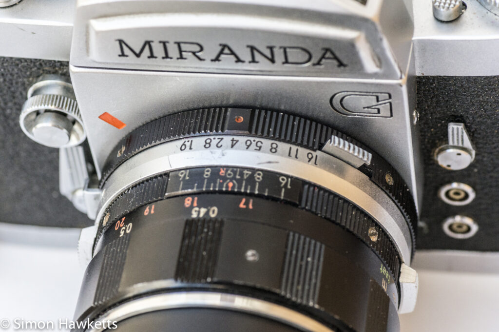 Miranda G 35mm slr camera showing aperture and focus