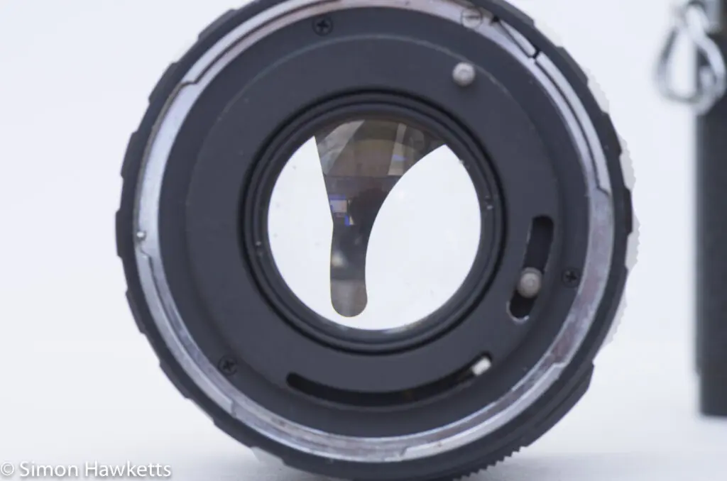 Miranda Sensomat RE-II 35mm slr - floating aperture blade