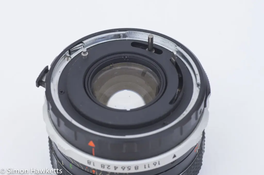 Miranda Sensomat RE-II 35mm slr - lens mount