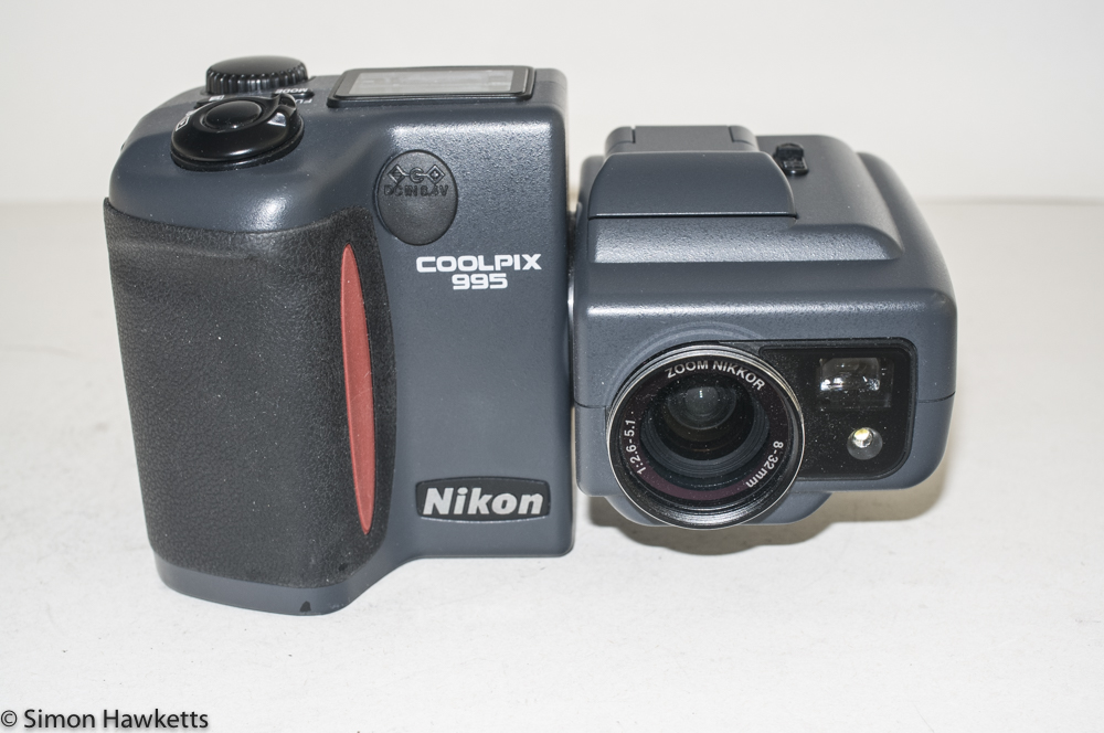 Nikon Coolpix 995 digital camera - Front view with flash down