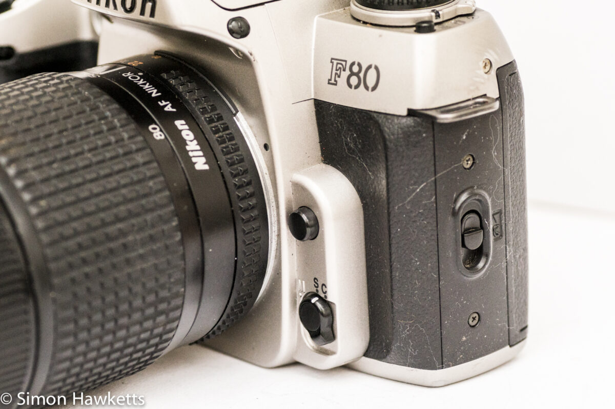 Nikon F80 - Auto focus options and Lens release