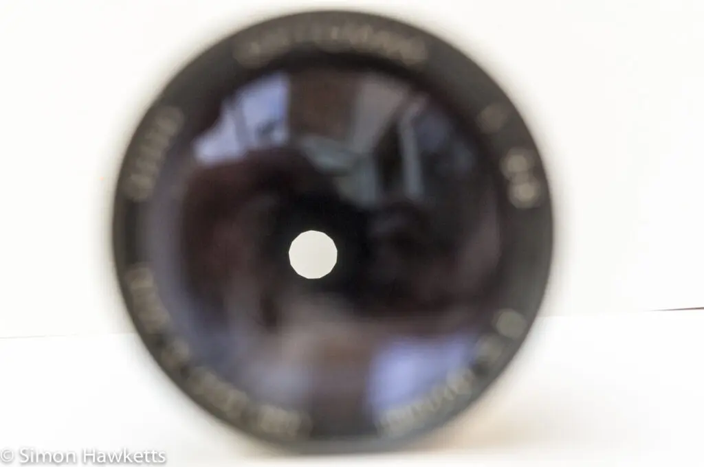Optomax 300mm f/5.6 showing the near circular aperture
