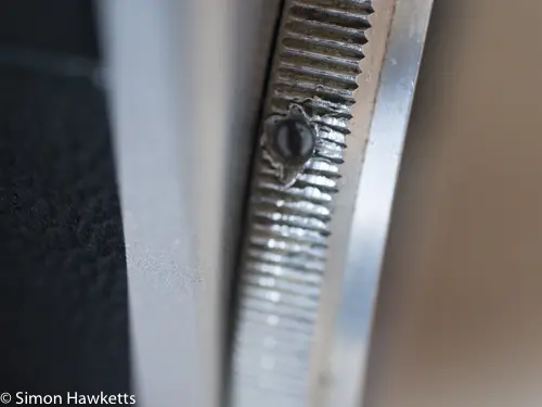 Pentacon six - removing the mount set screw