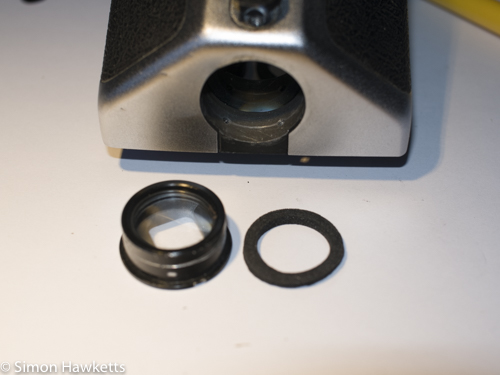 Pentacon six viewfinder repair - Eyepiece removed