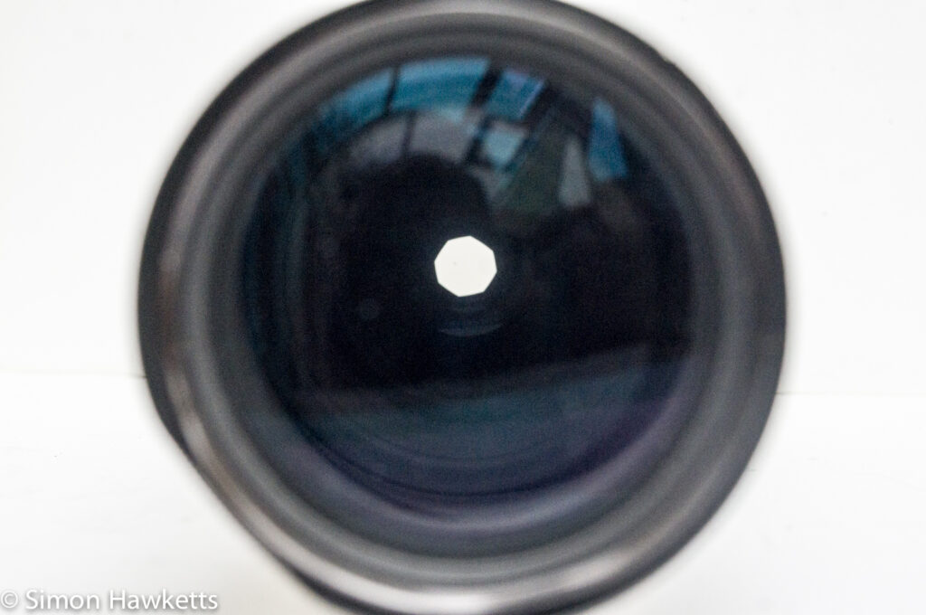 pentax m smc 80 200mm f 4 5 zoom lens showing 8 blade aperture
