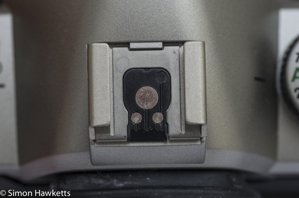 Pentax MZ-M 35mm manual focus slr showing hot shoe flash