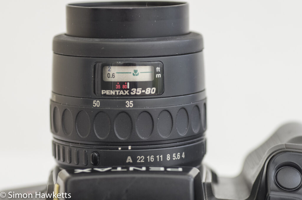 pentax sf 10 35mm slr showing aperture and distance scale