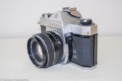 Pentax Spotmatic SP-500 35mm slr - Side of camera showing metering switch