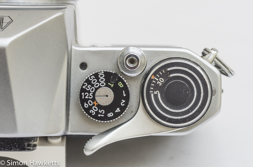 pentax sv 35mm camera shutter speed film advance and shutter release