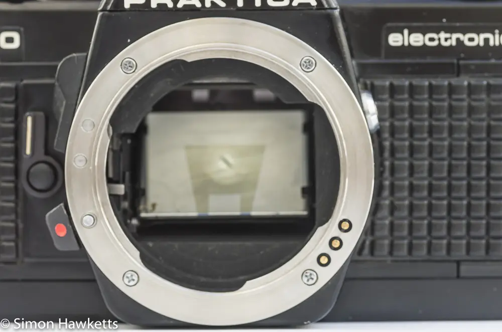 Praktica B200 PB lens mount showing aperture contacts