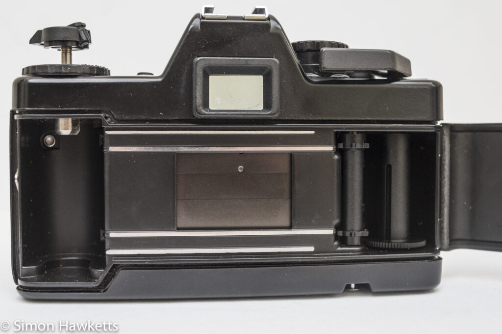 praktica bms 35mm slr showing vertical metal shutter in film chamber