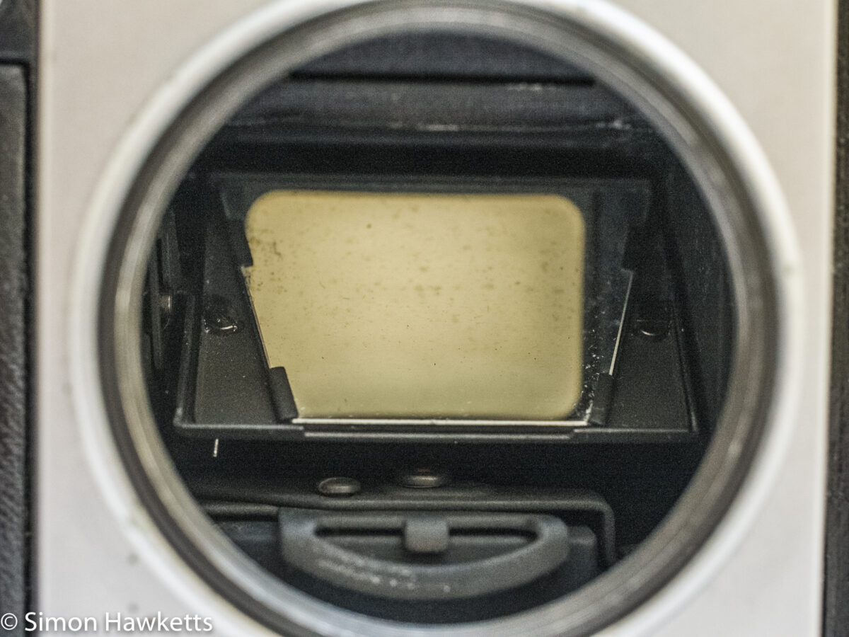 Praktica IV 35mm slr showing the mirror