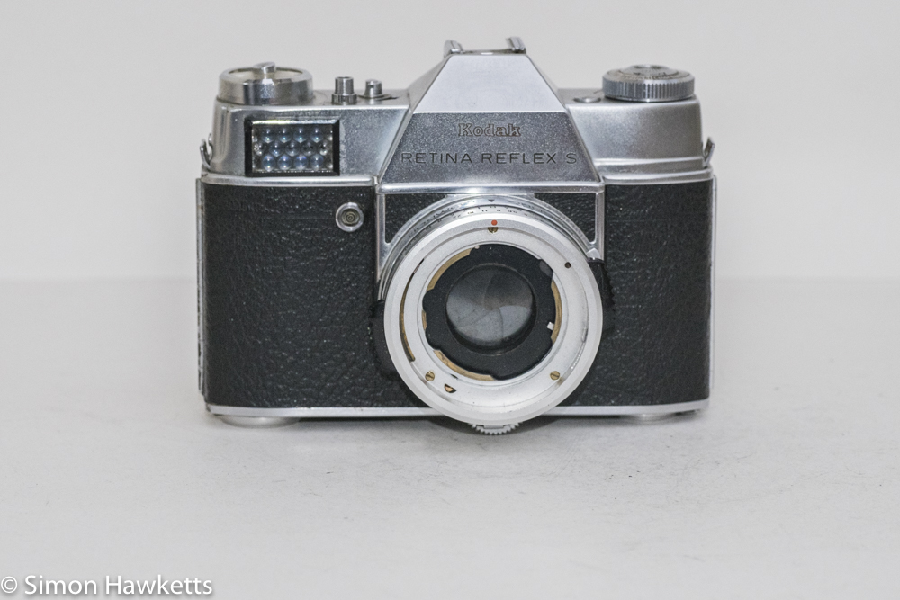A picture of a Kodak Retina Reflex S camera