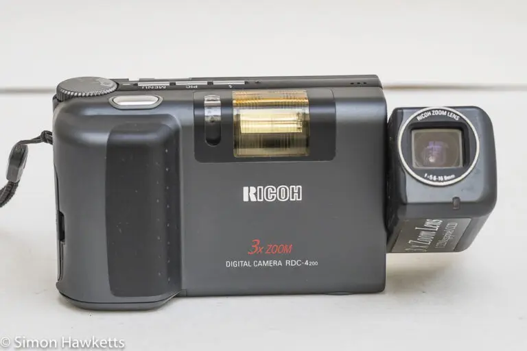 Ricoh RDC-4200 digital camera