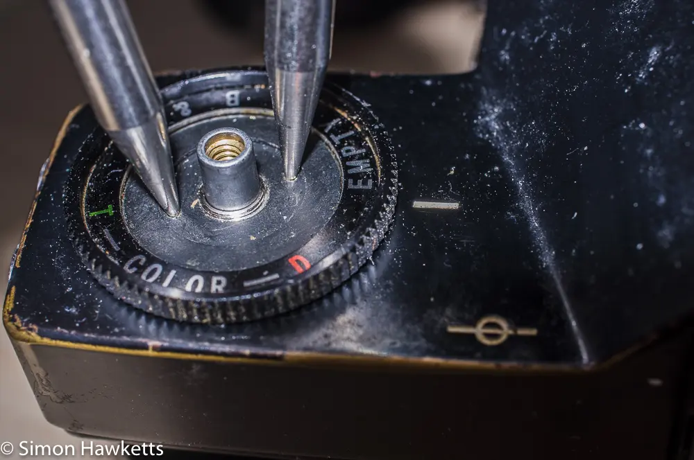 ricoh singlex tls strip down and repair remove the nut under the rewind knob