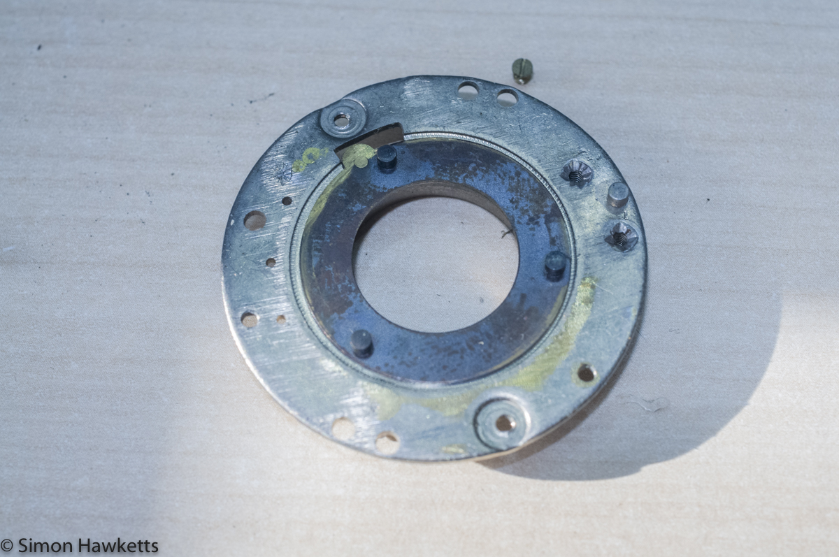 Servicing the Argus A2F - Shutter blade actuator ring